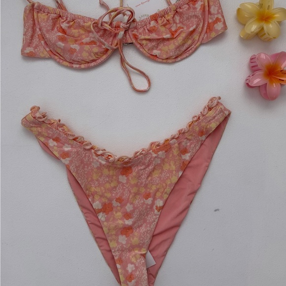 Dippin daisy bikinis set - Picture 5 of 5